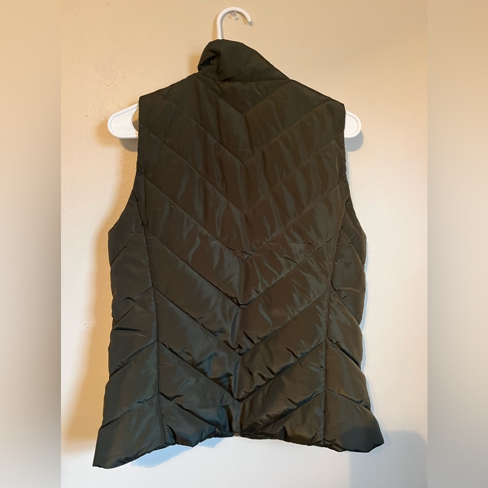 NEW WITH TAG | Women’s Hunter Green Michael Kors Vest (Size Small) - Picture 5 of 7